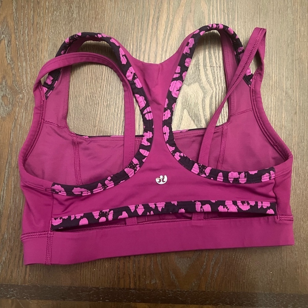 Lululemon Athletica Purple Pink Sports Bra with Leopard Print - Picture 5 of 6